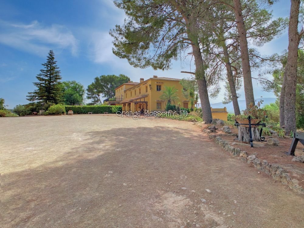 Villa in Ontinyent, Valencian Community, Spain 3 - 12809541