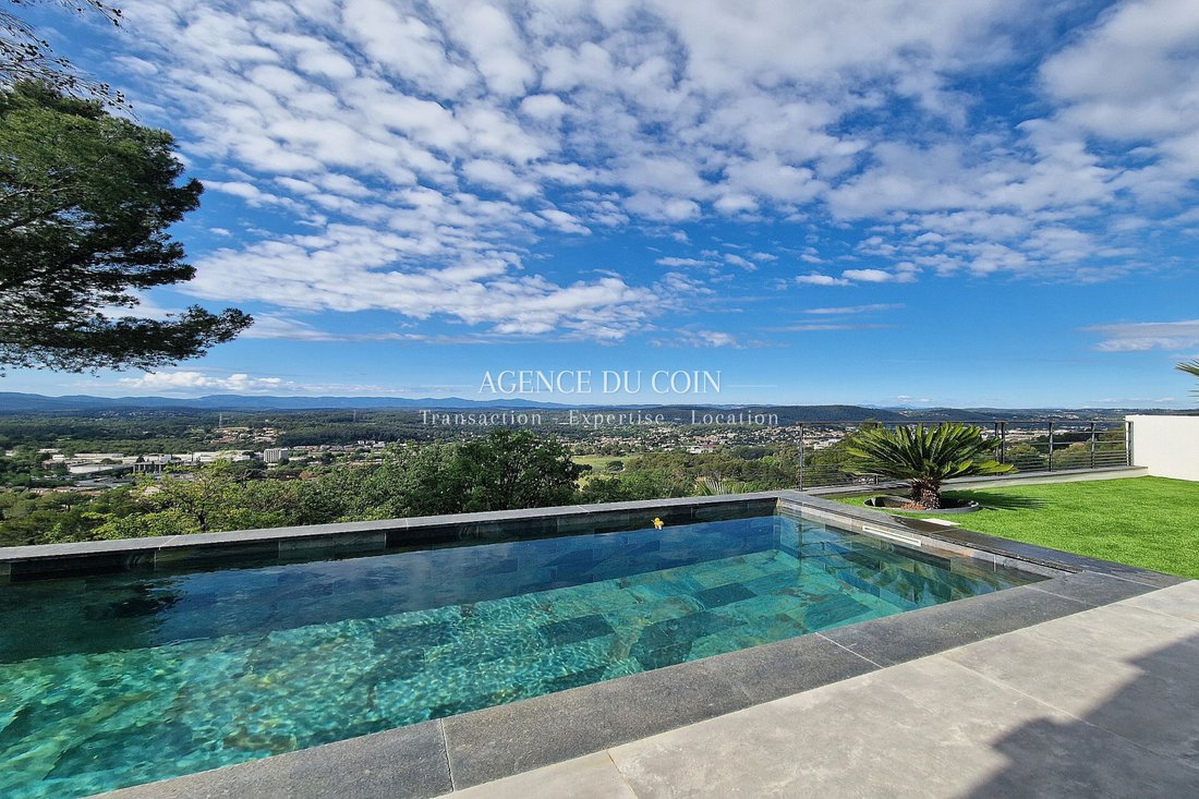 Villa in Centre Ancien, Draguignan, France 5 - 12627923