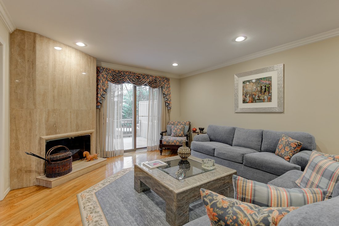 109 Foxwood Drive, Jericho, Ny, 11753 In Jericho, New York, United