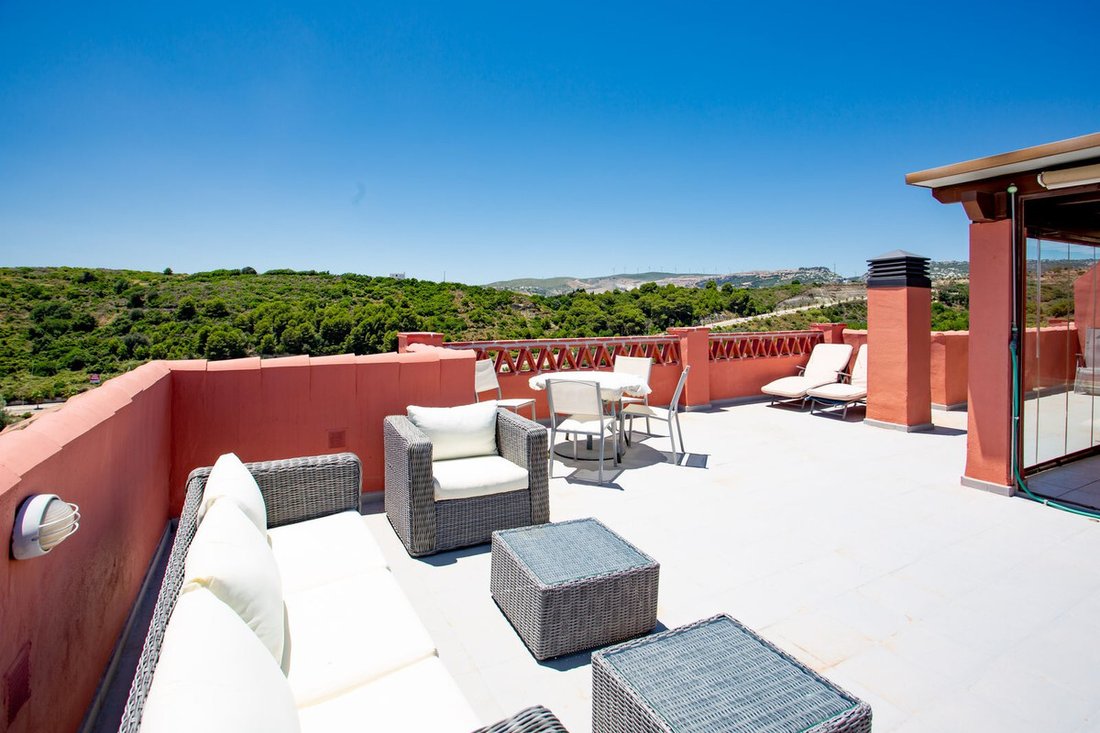 Penthouse in Casares, Andalusia, Spain 3 - 12810623