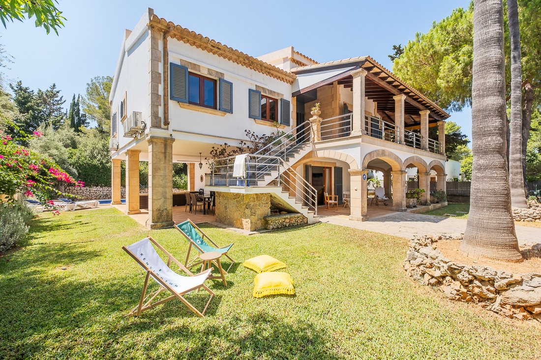 Villa in Alcudia, Balearic Islands, Spain 1 - 12809554
