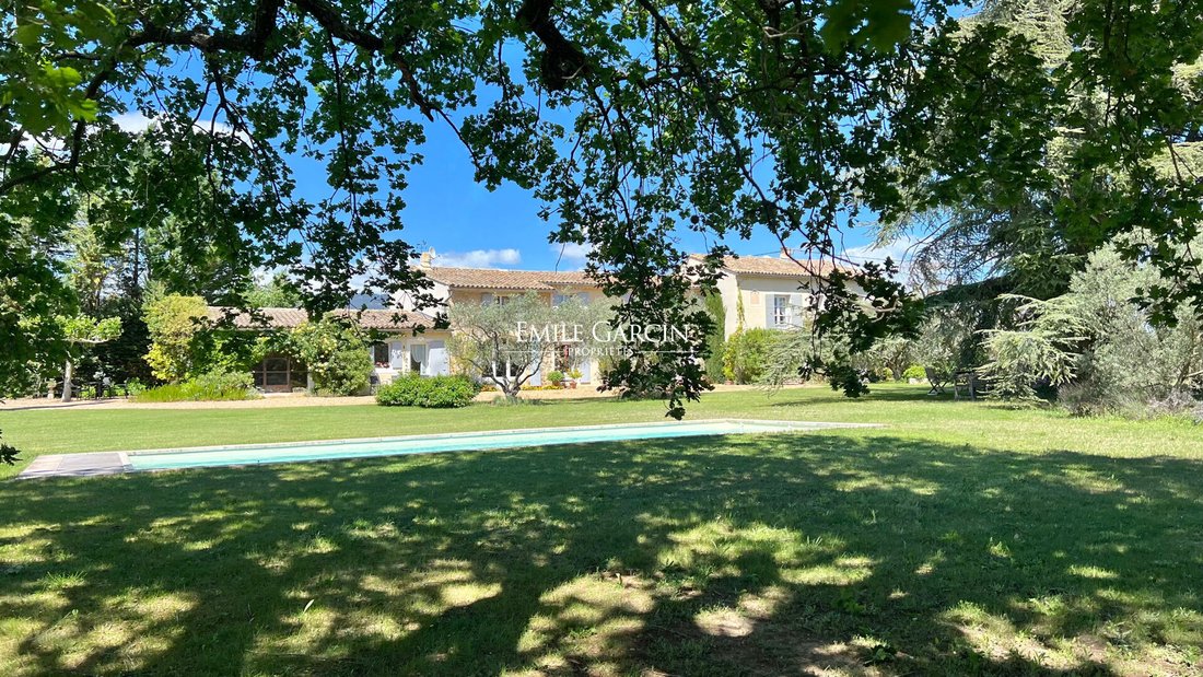 Villa in Cucuron, Provence-Alpes-Côte d'Azur, France 2 - 12814813