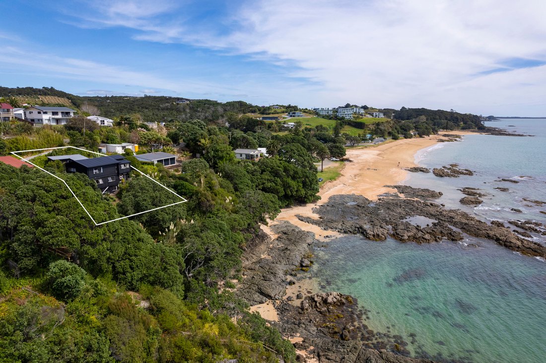 321 Statehighway 10, Cable Bay In Cable Bay, Northland, New Zealand For
