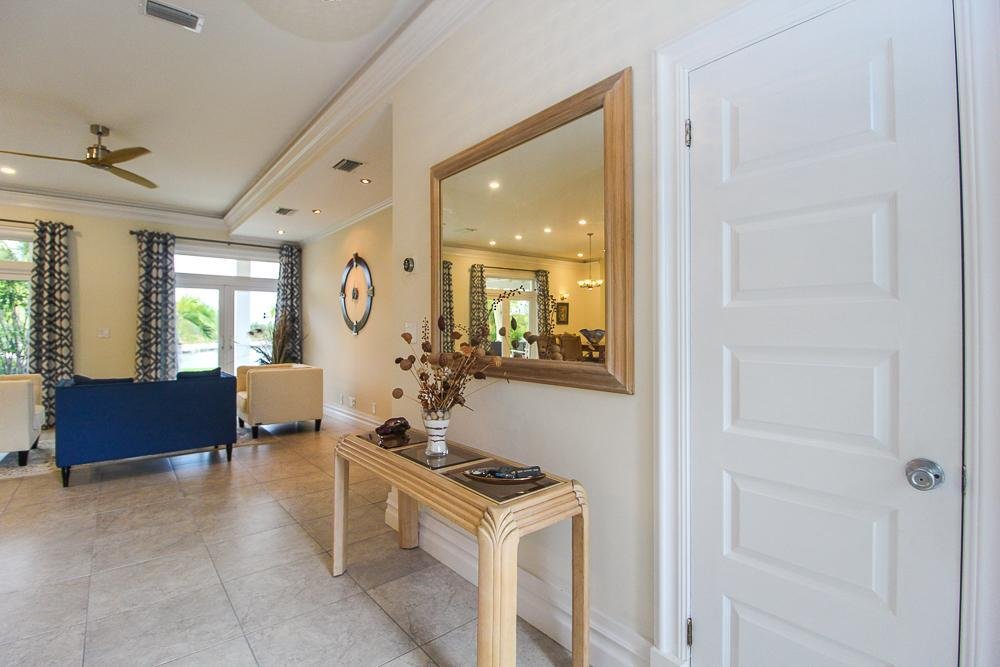 Luxurious Waterfront Home In Fortune Bay In Freeport, Freeport, The