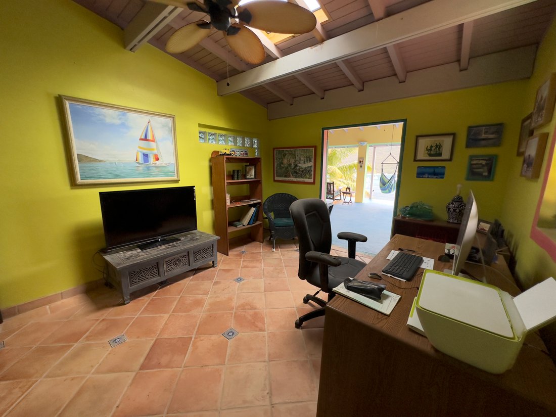 House in Tortola, Tortola, British Virgin Islands 4 - 12815854