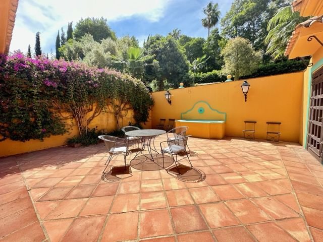Villa in Sotogrande, San Roque, Andalusia 2 - 10927847