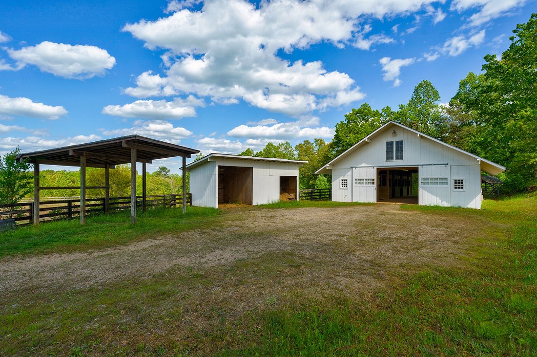 Unbridled Luxury In Dawsonville In Dawsonville Georgia United States   1100xxs 