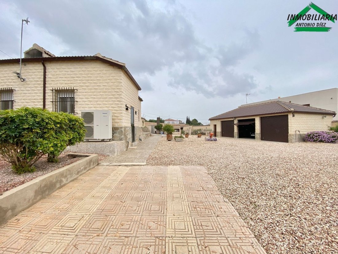 Chalet in Aspe, Land Valencia, Spanien 4 - 12819894