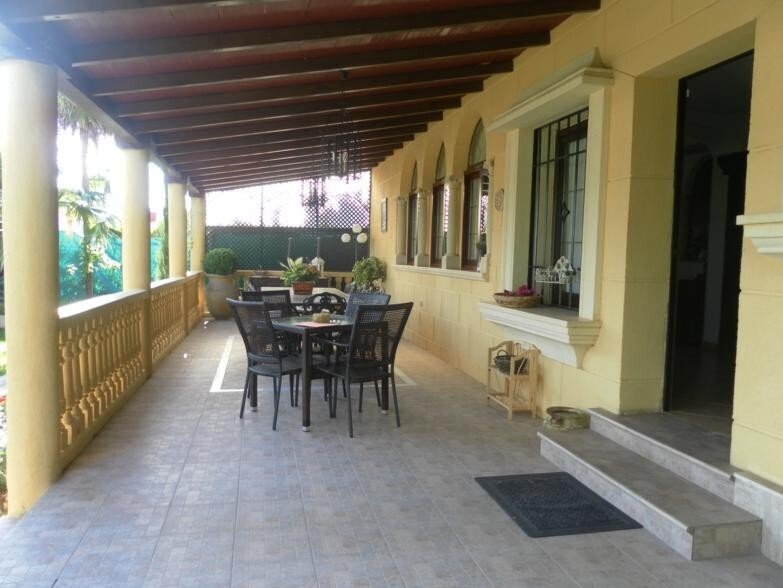 Chalet in Distrito Centro, Cordoba, Spain 4 - 12824101
