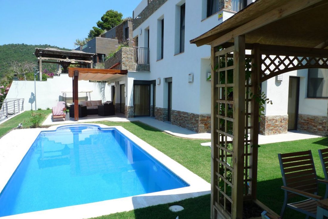 House in Lloret de Mar, Catalonia, Spain 3 - 12823411