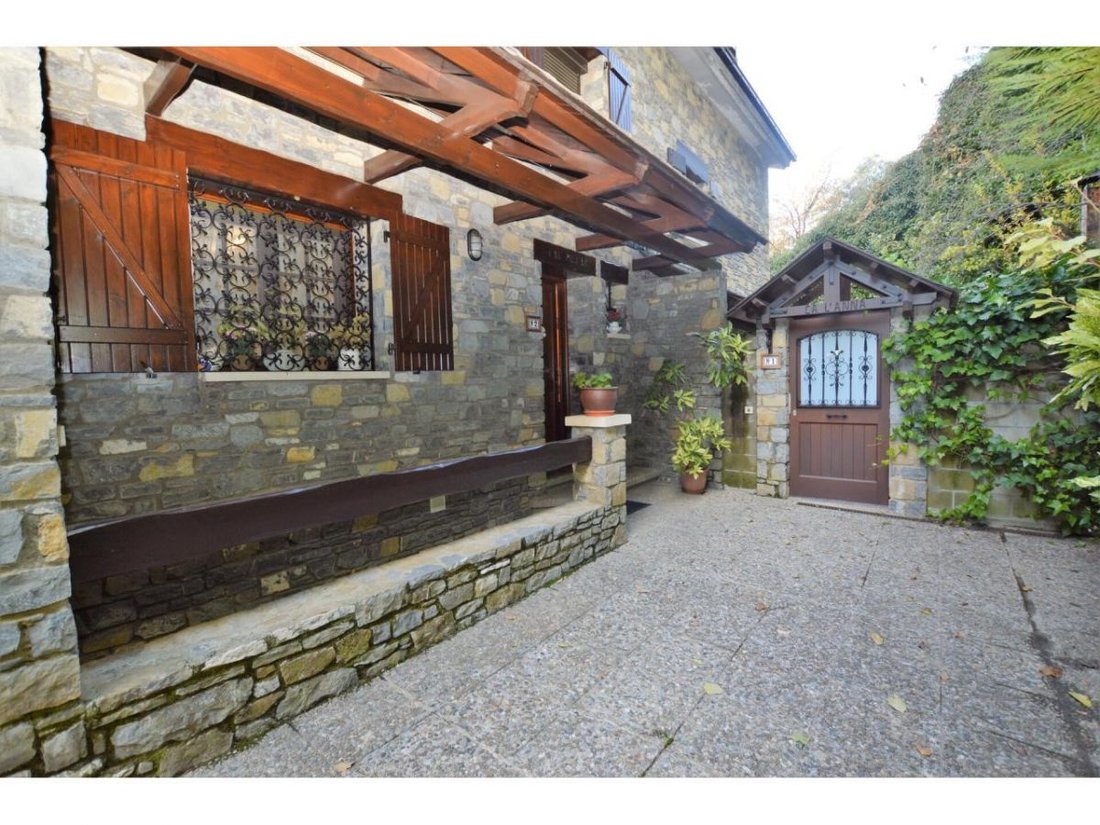 Townhouse in Sant Julià de Lòria, Sant Julià de Lòria, Andorra 5 - 12819168
