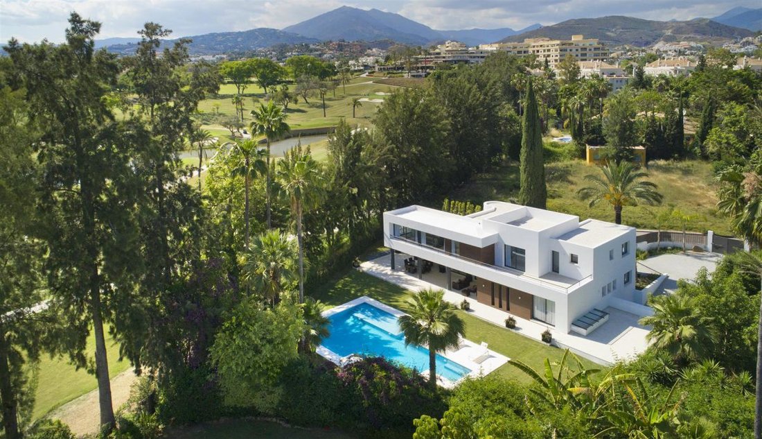 Chalet a Nueva Andalucía, Marbella, Spagna 2 - 12823253