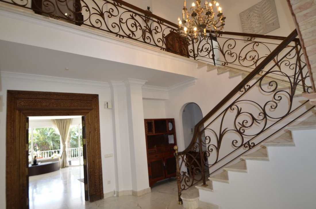 Chalet in Sierra Blanca, Marbella, Spain 3 - 12823949