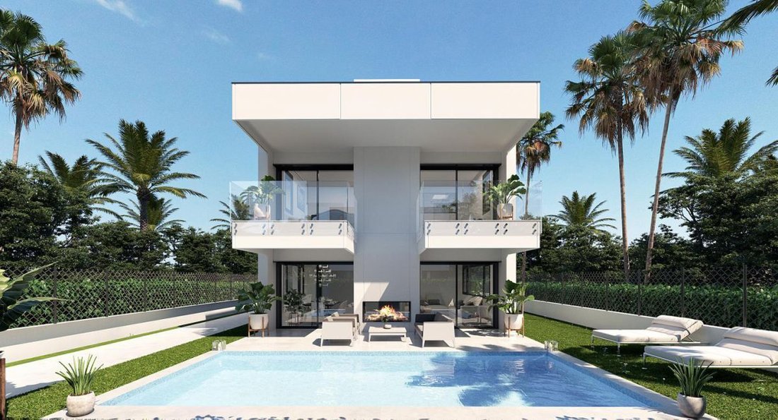 Villa in Puerto Banus, Marbella, Spain 1 - 12825565