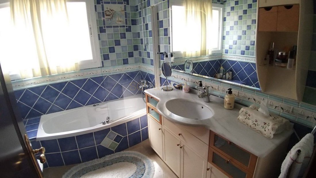 Villa in Benalmadena, Andalusia, Spain 5 - 12823058