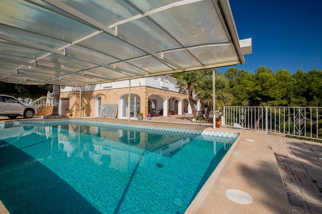 Villa in l'Alfas del Pi, Valencian Community, Spain 3 - 12826054