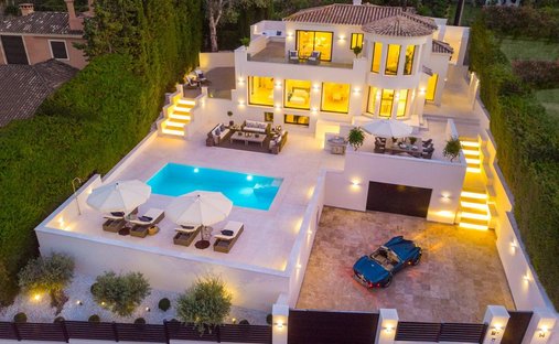 Villa in Puerto Banus, Marbella, Spain 1