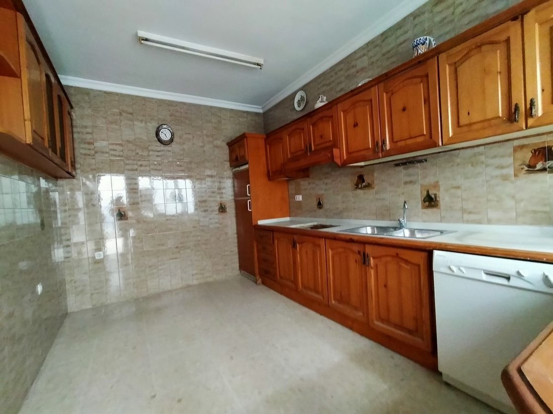 Edificio Venta Cádiz In Cádiz, Spain For Sale (12823762)