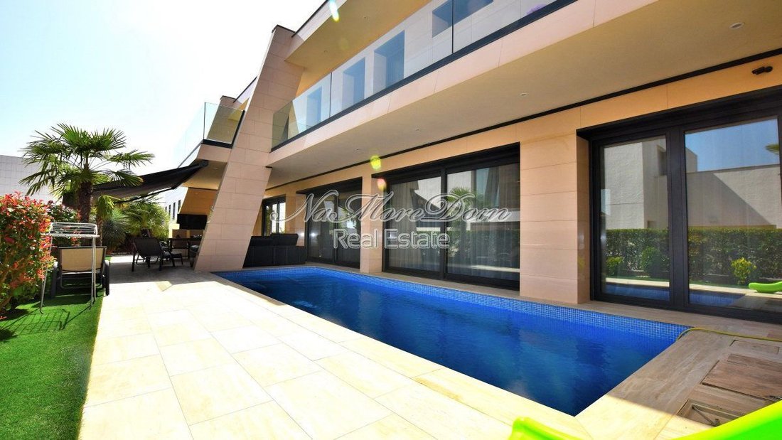 Chalet in Cambrils, Catalonia, Spain 2 - 12819050