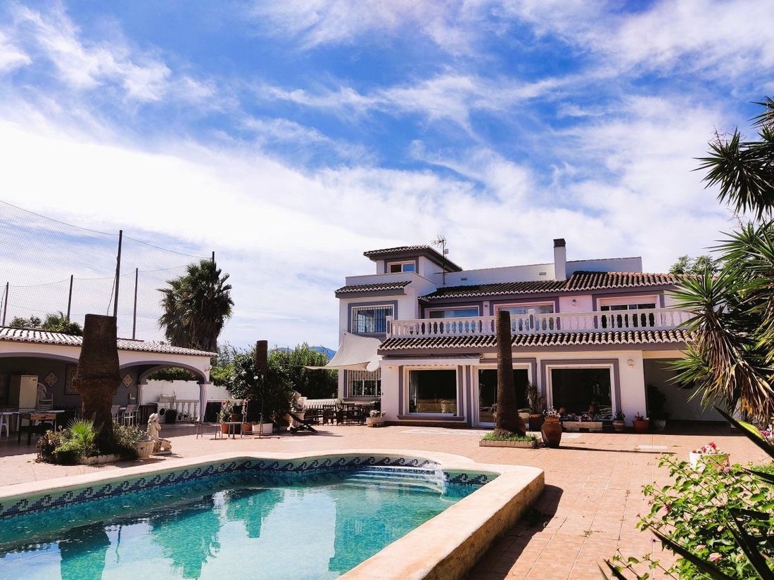 Chalet in Oliva, Valencian Community, Spain 3 - 12825182