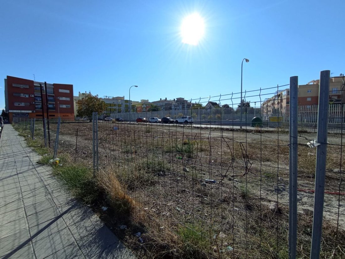 Land in Santa Fe, Andalusia, Spain 2 - 12823142