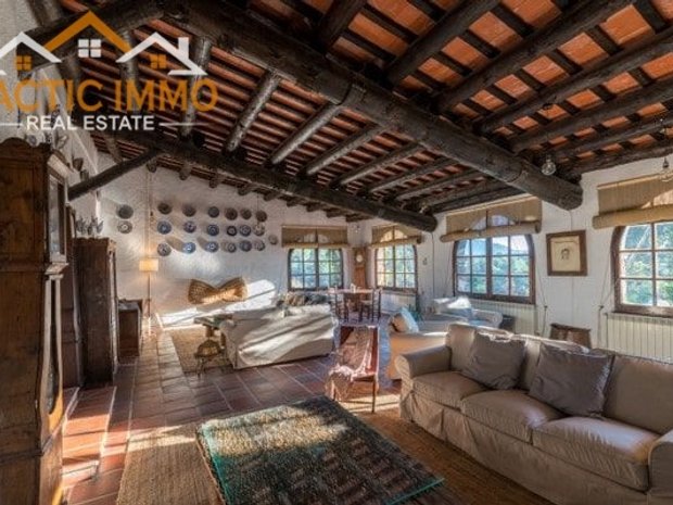 House in Balsareny, Catalonia, Spain 1