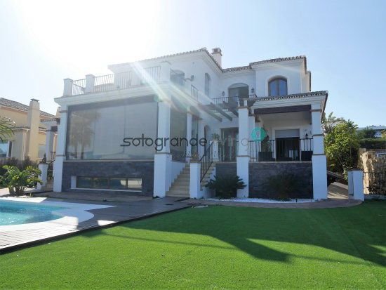 Villa in Manilva, Andalusia, Spain 4 - 12824104