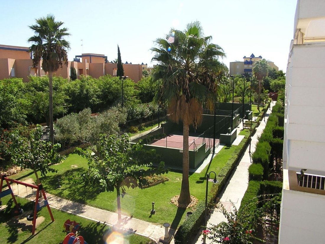 Apartamento Alquiler Huelva In Islantilla, Andalusia, Spain For Sale