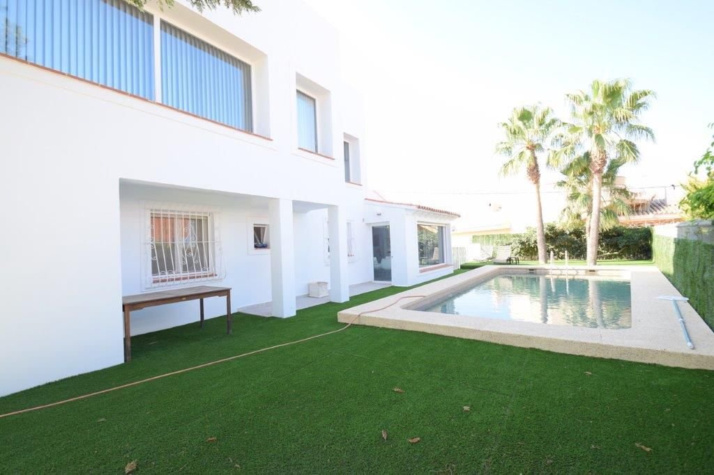 Villa Venta Alicante In Alicante, Spain For Sale (12823778)