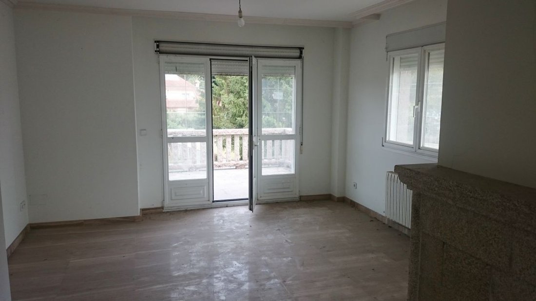 Chalet in Sobran, Vilagarcia de Arousa, Spain 4 - 12822435