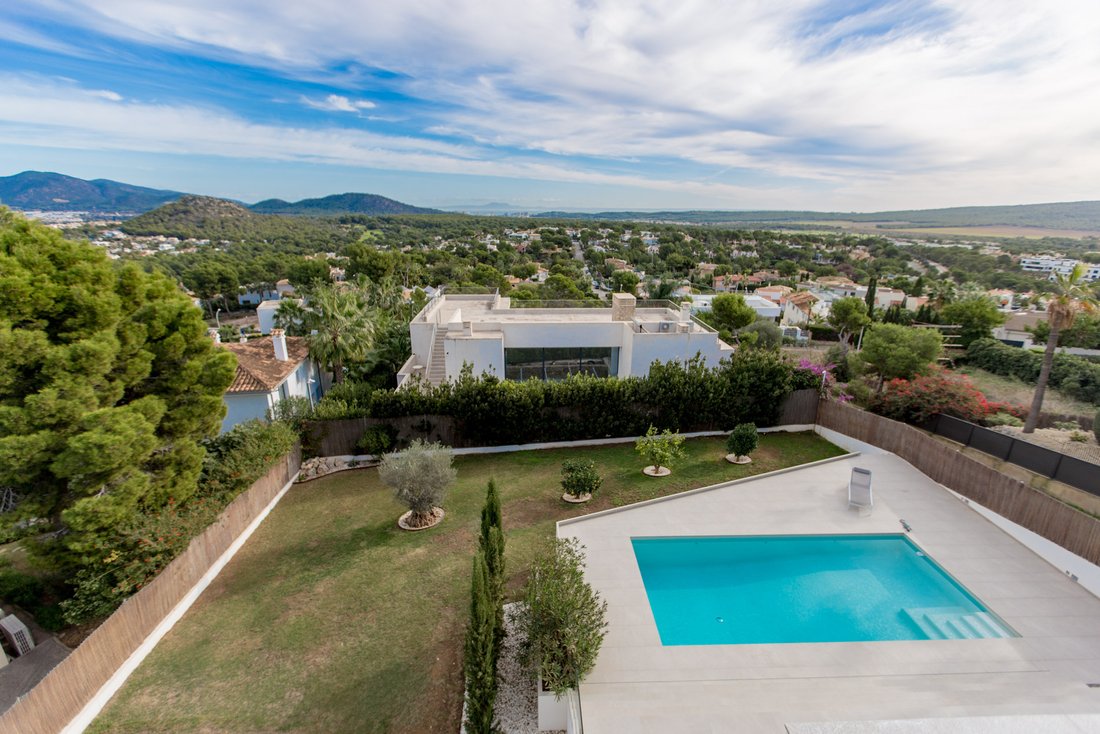 Villa in Santa Ponsa, Balearic Islands, Spain 5 - 12828126