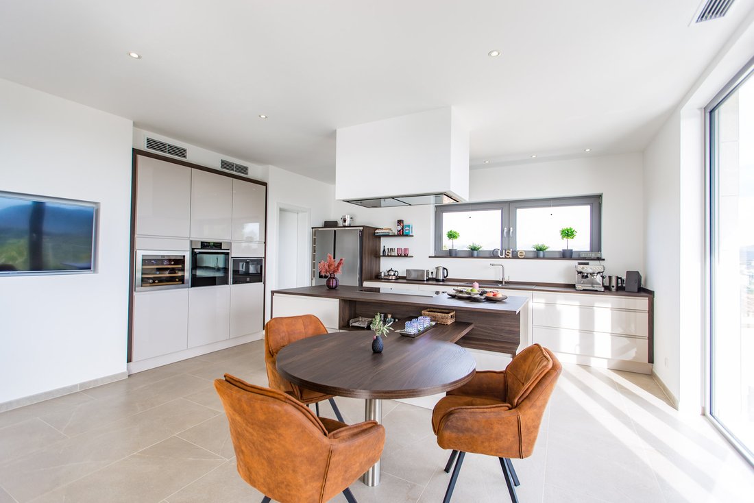 Villa in Santa Ponsa, Balearic Islands, Spain 4 - 12828126