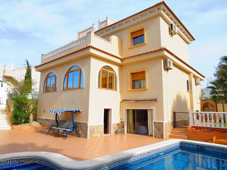 Villa Venta Alicante In Rojales Valencian Community Spain For Sale