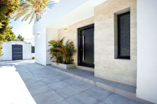 Villa in Nueva Andalucia, Marbella, Spain 4 - 12826412