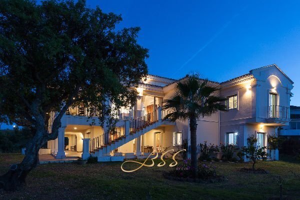 Villa in Elviria-Cabopino, Marbella, Spain 3 - 12826694