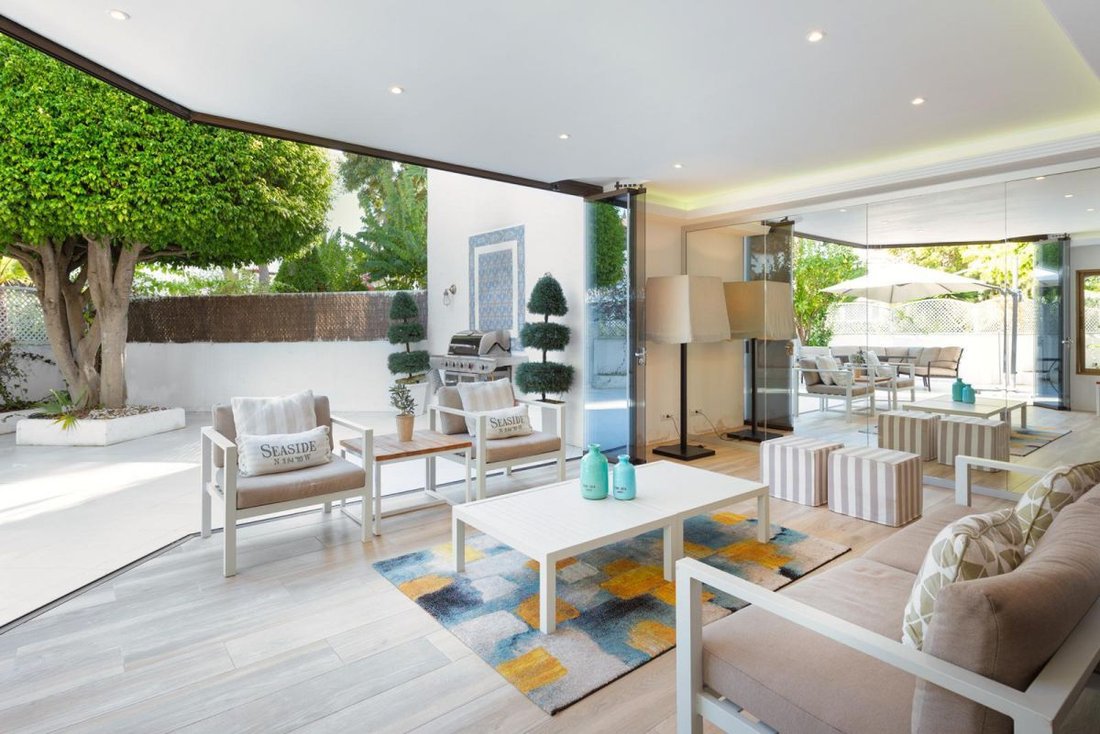 Apartment in Elviria-Cabopino, Marbella, Spain 5 - 12826277