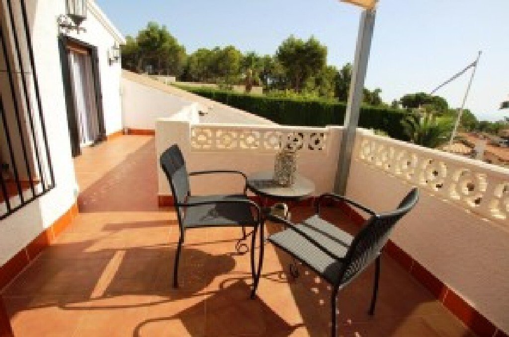 Villa in l'Alfas del Pi, Valencian Community, Spain 4 - 12826269