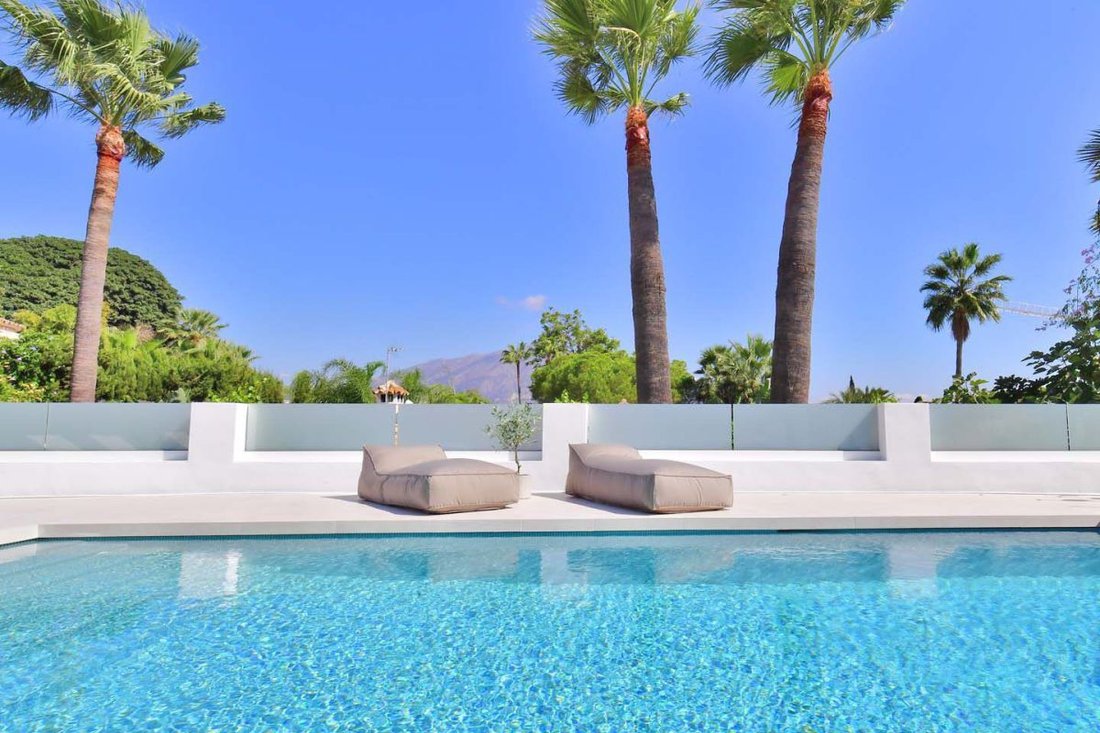 Villa in Nueva Andalucia, Marbella, Spain 2 - 12826628