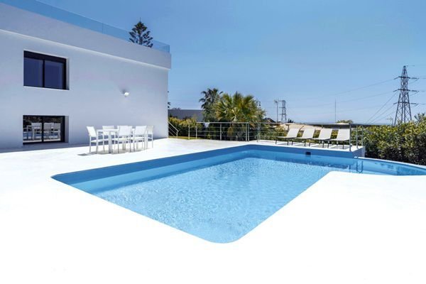 Villa in Nueva Andalucia, Marbella, Spain 1 - 12826412