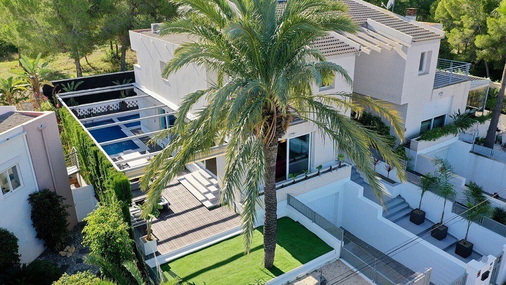 Villa in l'Albir, l'Alfas del Pi, Valencian Community 1 - 12826091