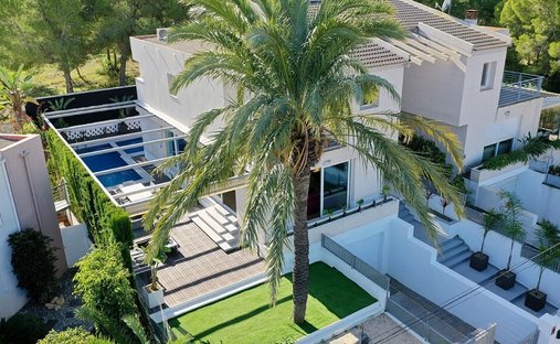 Villa in l'Albir, l'Alfas del Pi, Valencian Community 1