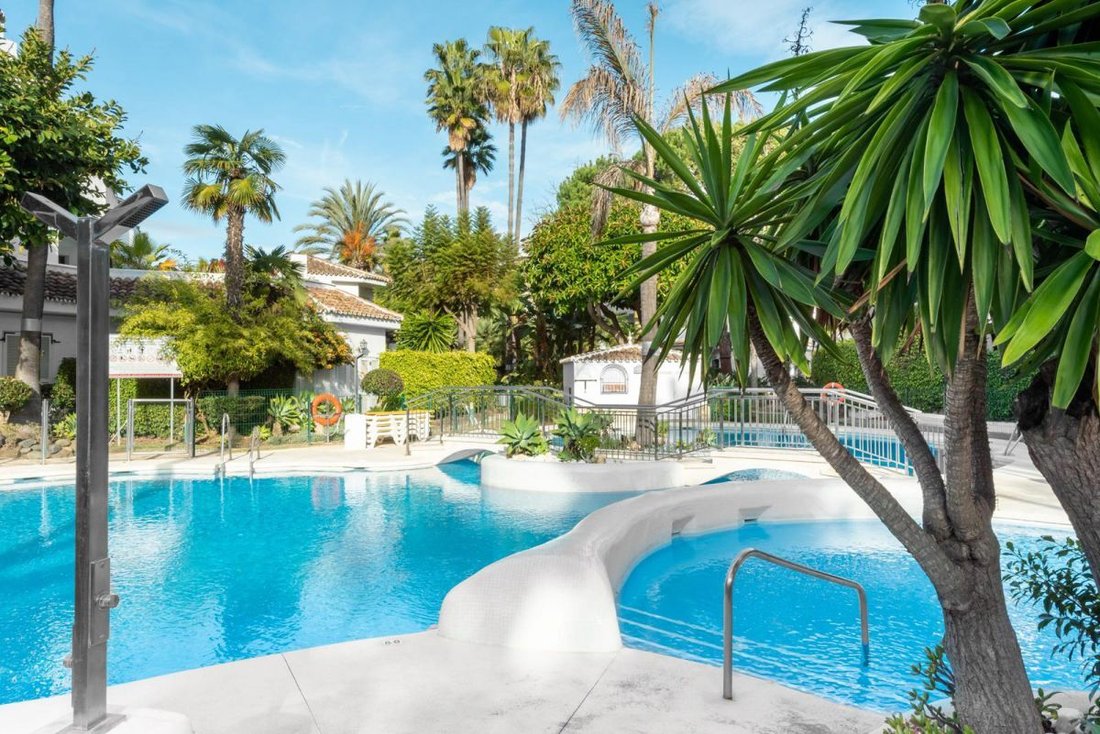 Apartment in Elviria-Cabopino, Marbella, Spain 1 - 12826277