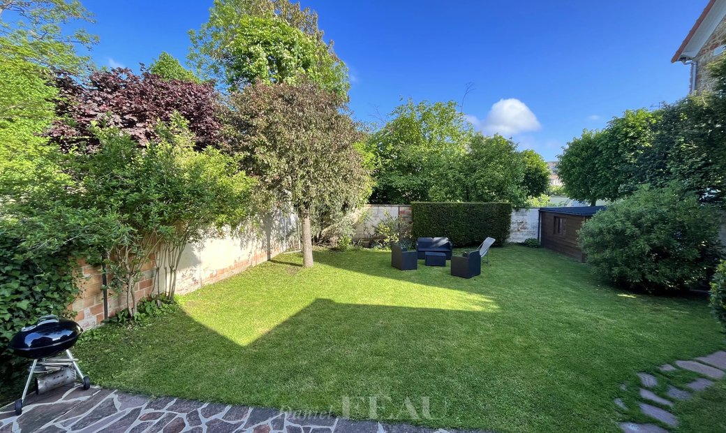 Le Chesnay Plateau Saint Antoine — Une Dans Versailles, île De France