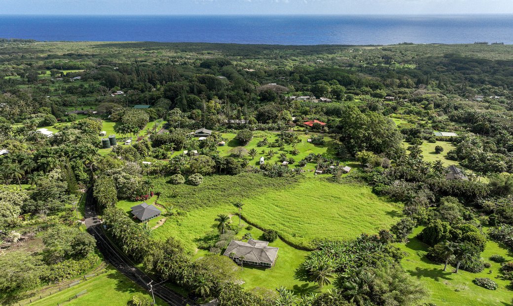 Distinctive Hana Maui Home In Hana, Hawaii, United States For Sale