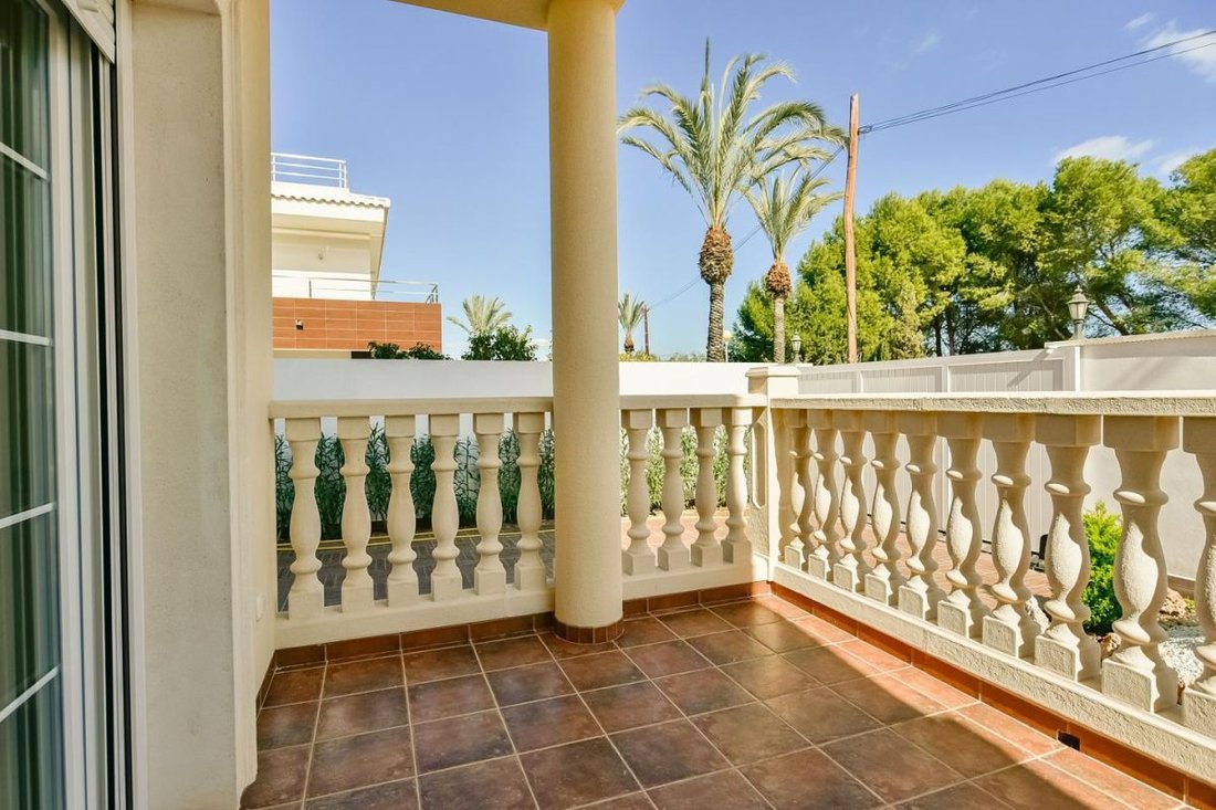 Villa in Cabo Roig, Orihuela, Valencian Community 4 - 12827088