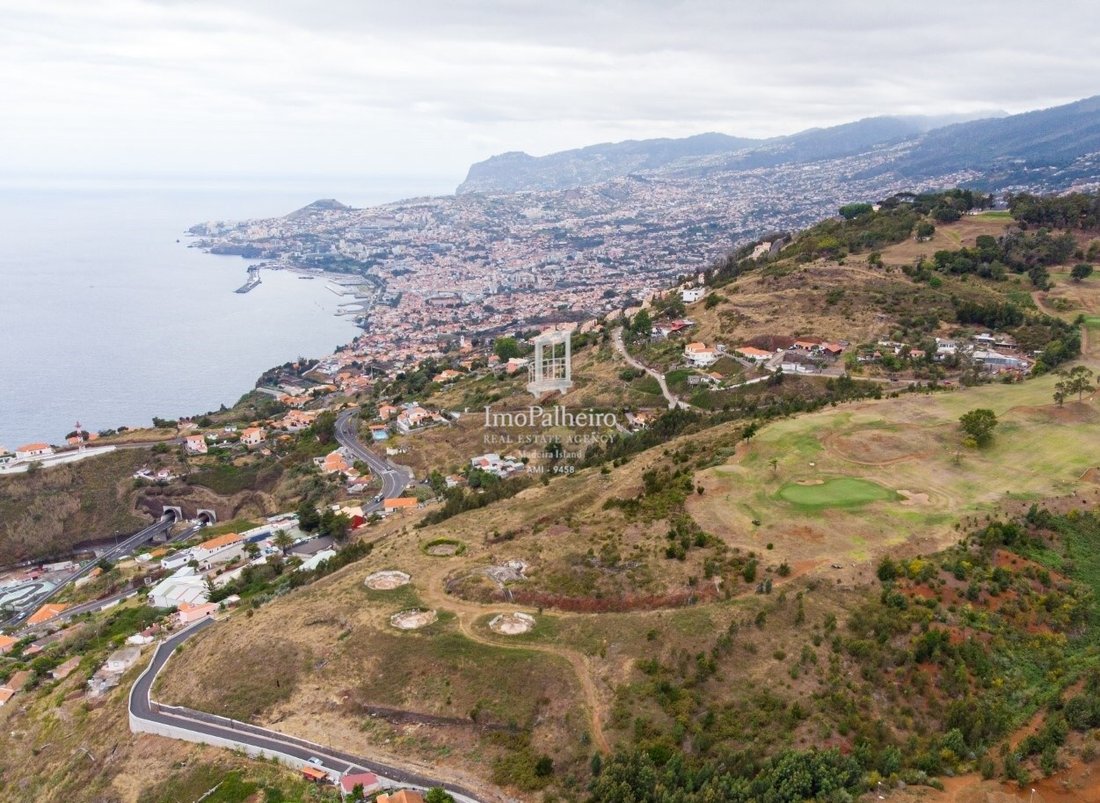 Land in Sao Goncalo, Madeira, Portugal 1 - 12829623