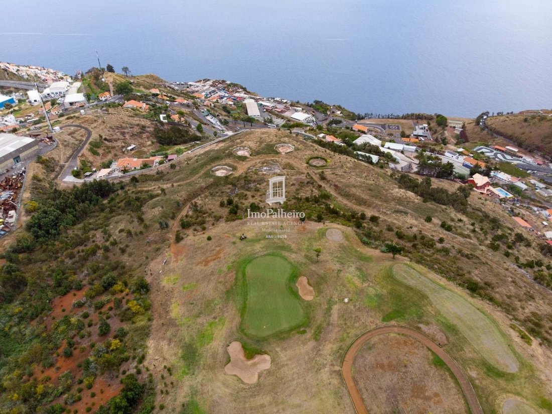 Land in Sao Goncalo, Madeira, Portugal 5 - 12829623