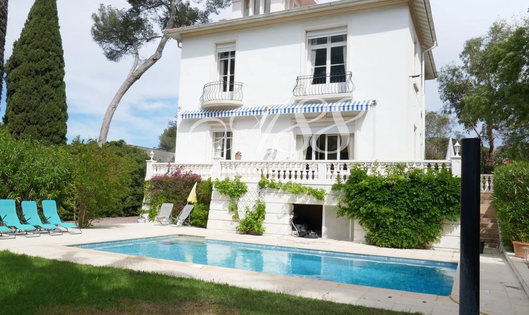 Early 20th Century Manor House In Cabriès, Provence Alpes Côte D'azur