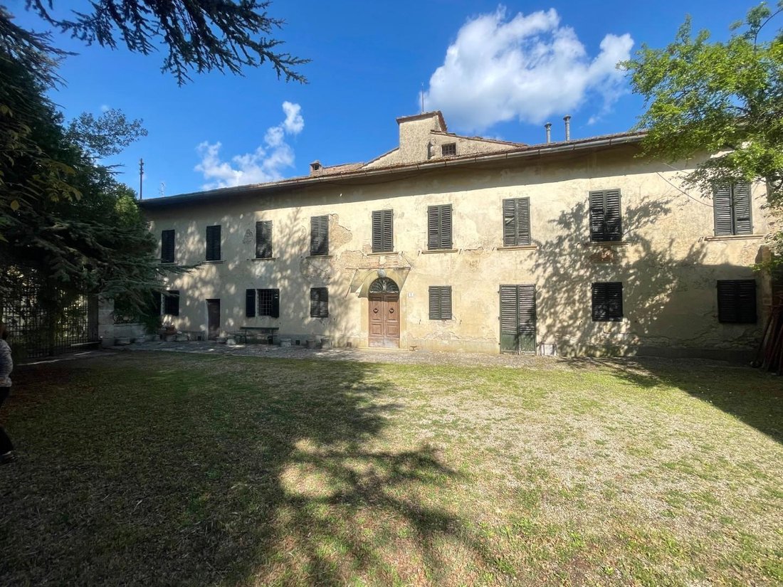 House in Poggibonsi, Tuscany, Italy 1 - 12831248