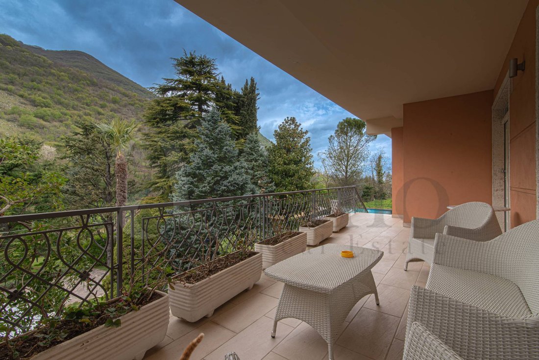 Villa in Atina, Lazio, Lazio, Italy 3 - 12749534